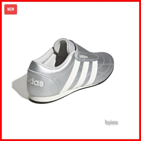 Slip-On Sneakers Women\'s Athletic Shoes Casual Comfort Fit